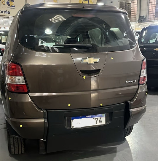 Spin Chevrolet 1.8L AT LT 2016/2016 Marron metálico - Adaptado Cavenaghi